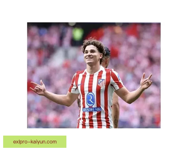 足球球星特写：近期表现稳健，状态持续提升